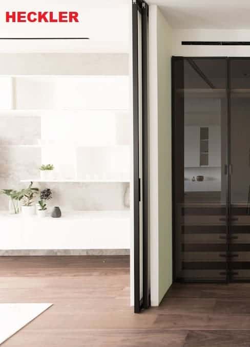 Cửa trượt âm tường: Cửa trượt âm tường là giải pháp tiện lợi cho không gian nhỏ hẹp. Với việc không chiếm diện tích trong phòng, sản phẩm này đảm bảo sự tiện nghi và tiết kiệm cho ngôi nhà của bạn.