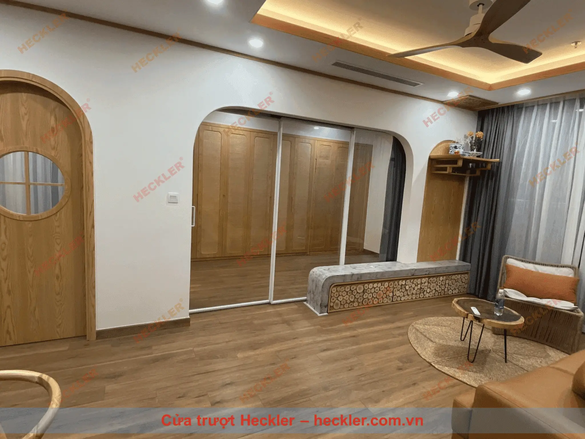 Cửa trượt Heckler Slim - Cửa lùa slim không ray dưới cao cấp 15 Cửa trượt Heckler Slim - Cửa lùa slim không ray dưới cao cấp - Ảnh 14