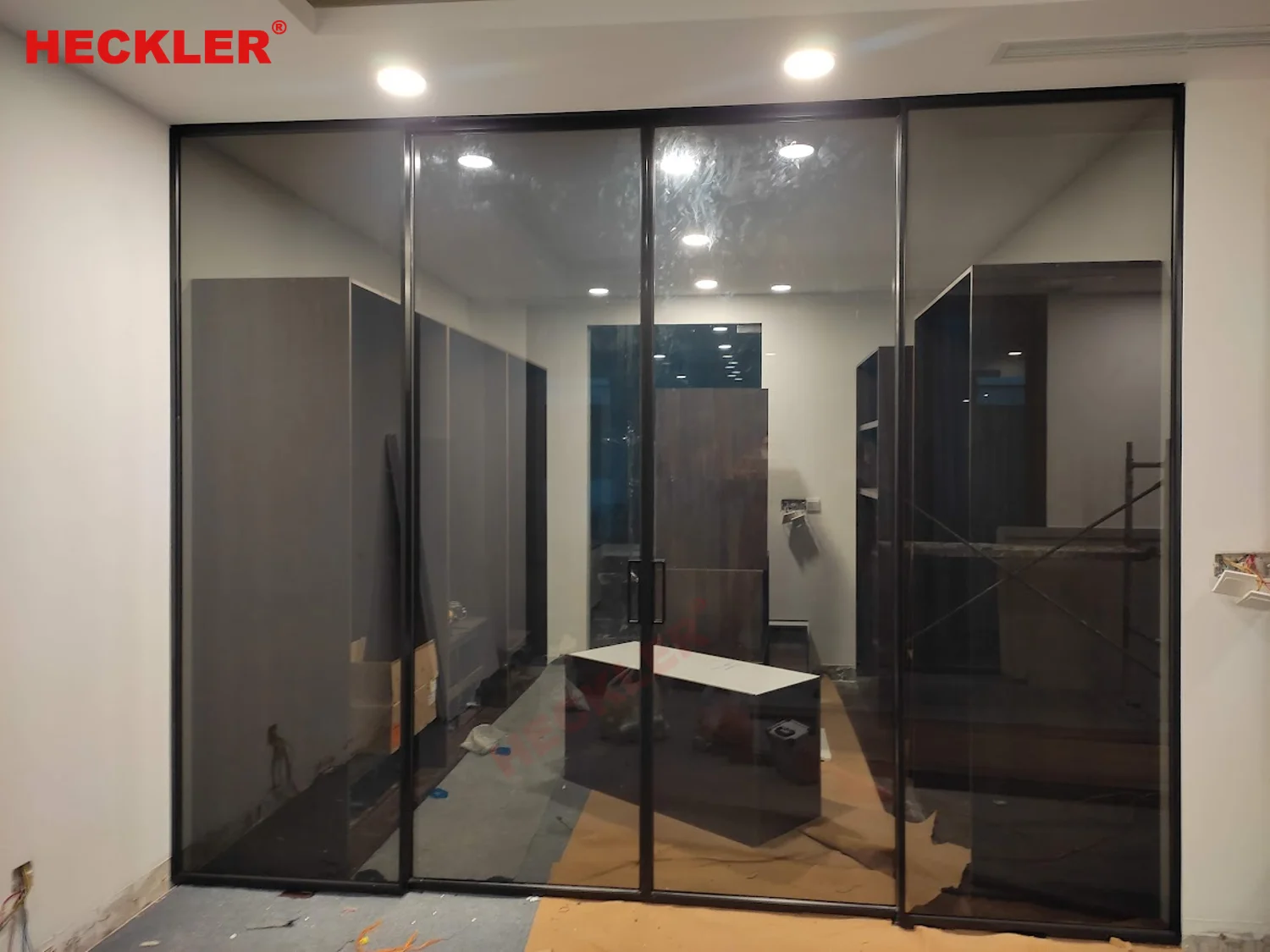 Cửa nhôm slim lùa 4 cánh 4 Cửa nhôm slim lùa 4 cánh - Ảnh 4